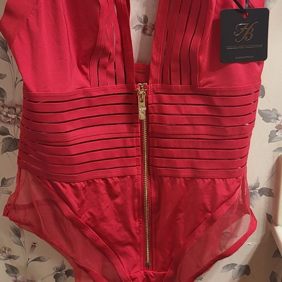 Meet your Posher, Jessica - Picture 3 of 4